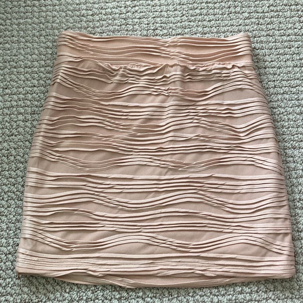 EUC Sparkle & Fade Blush Textured Skirt (Size XS) - Picture 2 of 6